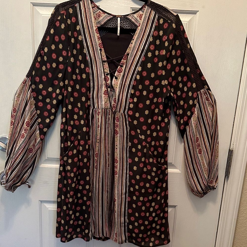 Free People Black Floral Lace-Up Boho Tunic with Stripe Panels Size Medium